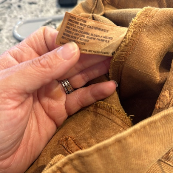 Universal Thread NWT women’s shorts size 16 - Picture 6 of 6